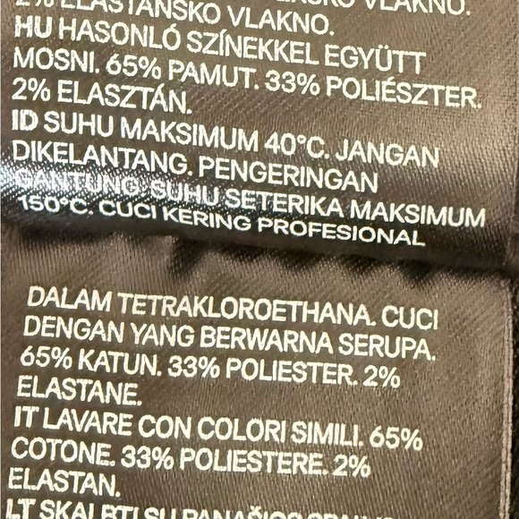 3/$30 - H&M Classic Black Chino Trousers - Picture 5 of 8